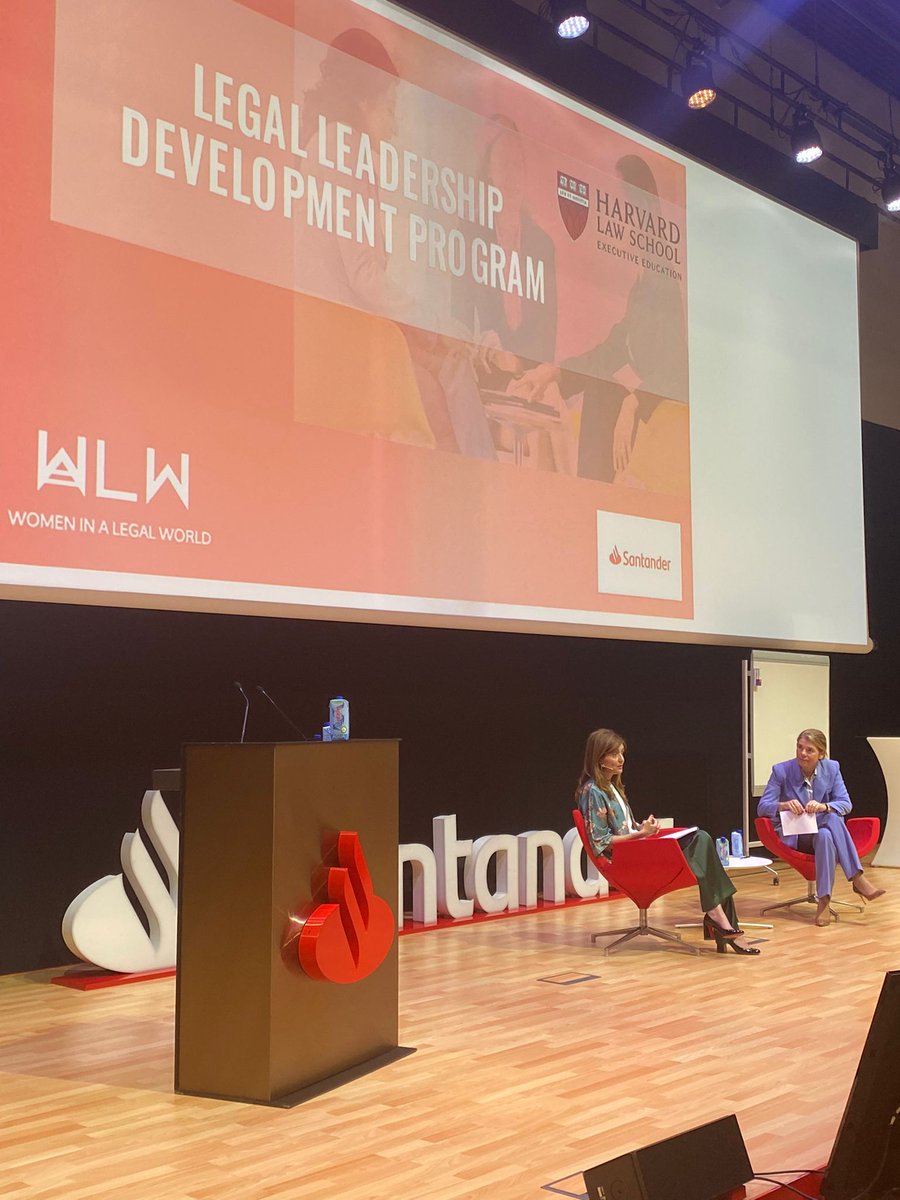 WomenLegalW's tweet photo. 📚 II Día del "Legal Leadership Development Program" de @WomenLegalW en colaboración con Harvard Law School y el @bancosantander
Programa: Sostenibilidad- Social / Gobernanza https://t.co/LhqcPebsyt