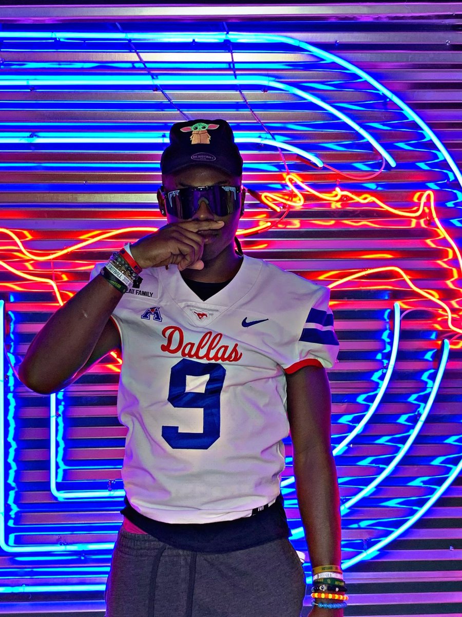 Zy’Aire King tweet media