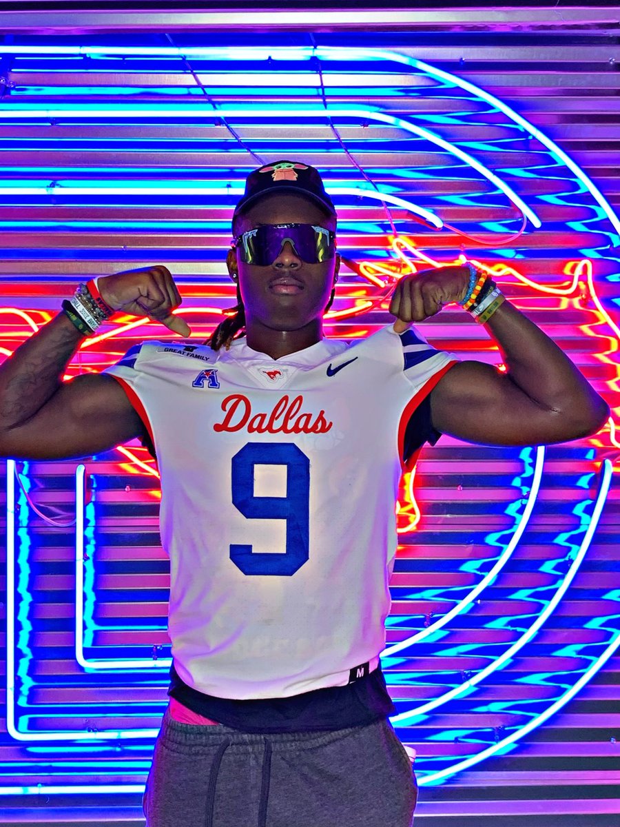 Zy’Aire King tweet media