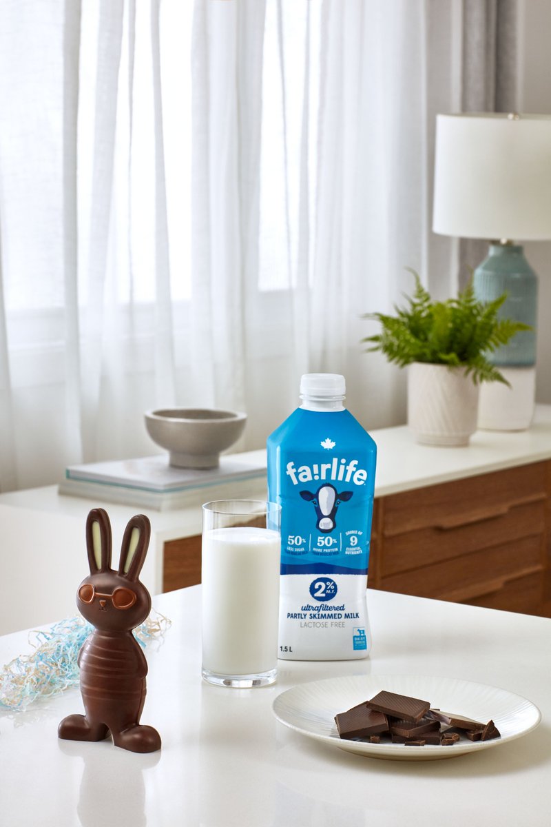 Avez-vous bien profité de votre week-end de #Pâques ? C'est bien connu, le lait et le chocolat font la paire. 🥛🍫Profitez deux fois plus de vos chocolats de Pâques en les combinant à un bon verre de lait fairlife.