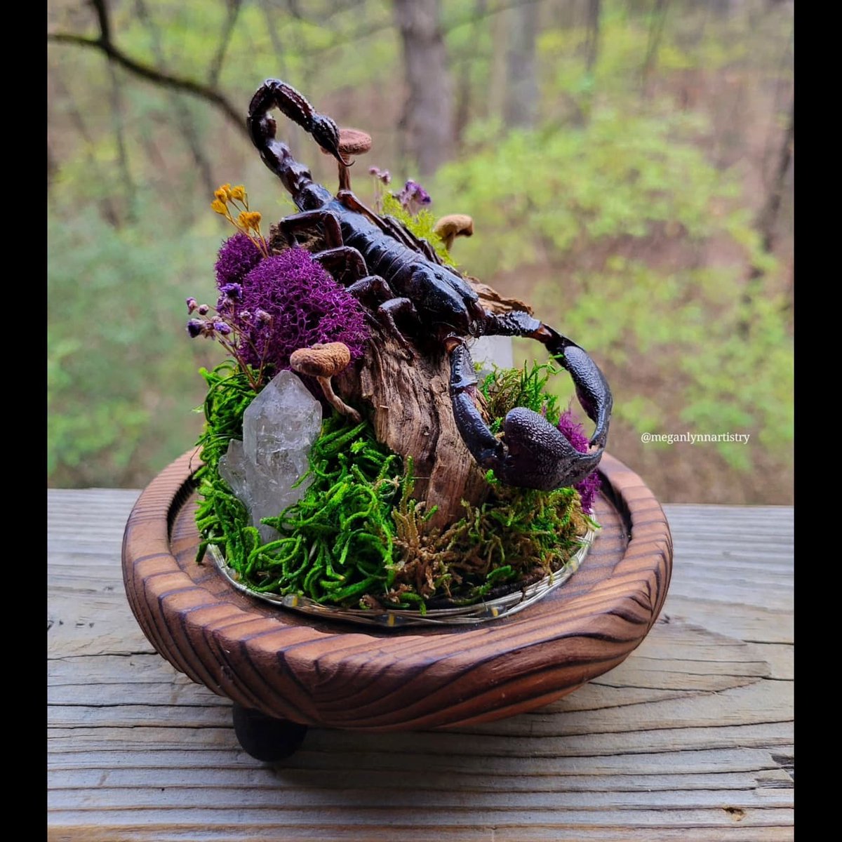 VisuallyOddCon's tweet image. Megan Lynn Artistry will be at the 2022 Visually Odd Con on April 24th! Megan Lynn creates Earthy and enchanting decor and jewelry for you and your home.