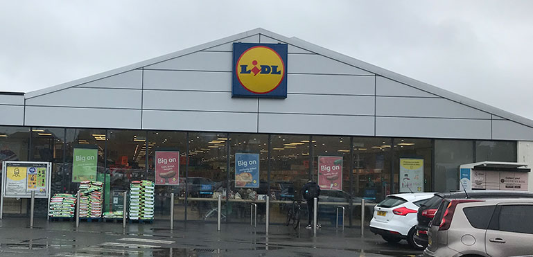 ❓ What does Lidl being crowned the cheapest supermarket for third month running mean for shoppers and retailers?

shoppervista.igd.com/articles/artic…
