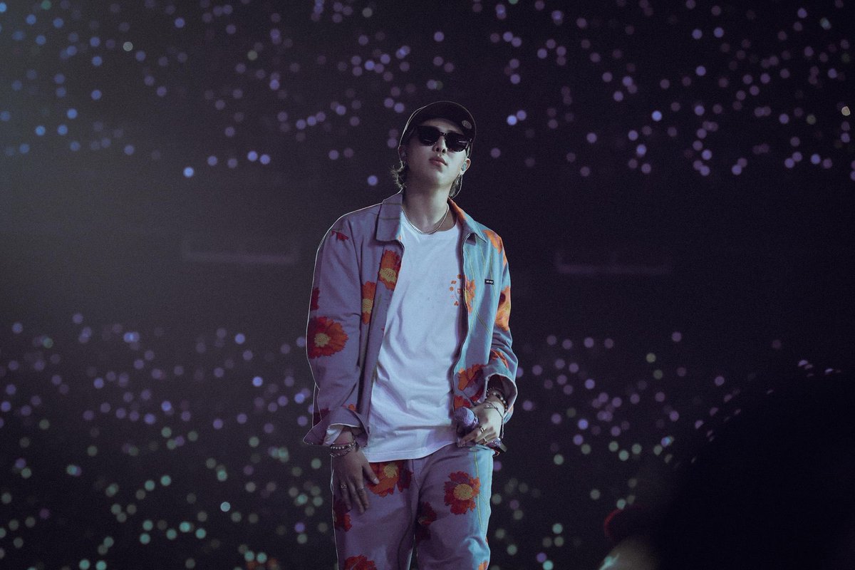 miiniyoongs's tweet photo. [220419 RM Weverse Post]

🐨 it was such an enjoyable/fun concert/performance thank you 🍎 https://t.co/ZHngv1sIHC