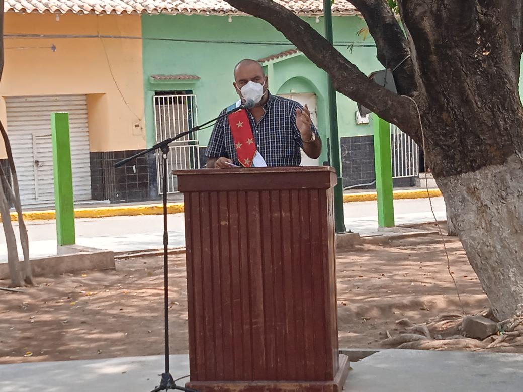 #GritoAntiimperialista Sesión Especial en Siquisique y el Alcalde <a href="/HAMADCHAER/">HAMAD AL CHAER PSUV</a>  fue el orador de Orden con motivo de los 212 Años de aquel 19 de abril que marcó el inicio de la Independencia Venezolana <a href="/NicolasMaduro/">Nicolás Maduro</a> <a href="/AdolfoP_Oficial/">Adolfo Pereira Gobernador</a> <a href="/PSUVLara/">PSUVLara</a>