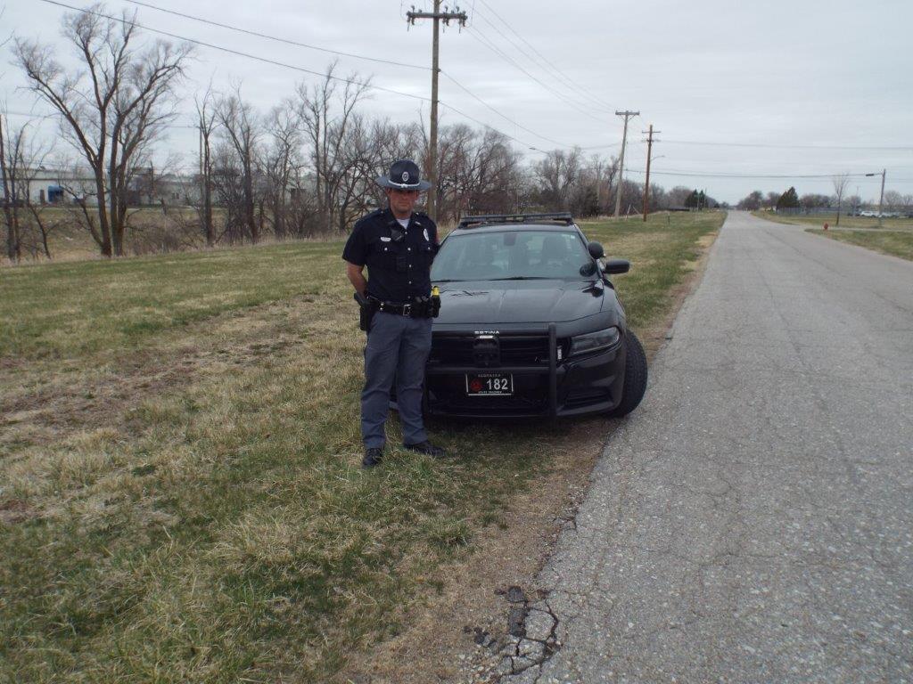 Trp B. Wallace (#182) has finally reached that point in his #FieldTraining where he gets to start on his own path.  Trp B. Wallace will still work the same shift and area with an FTO for a little time, but is essentially on his own.  Congratulations #182!!!  #WellDone