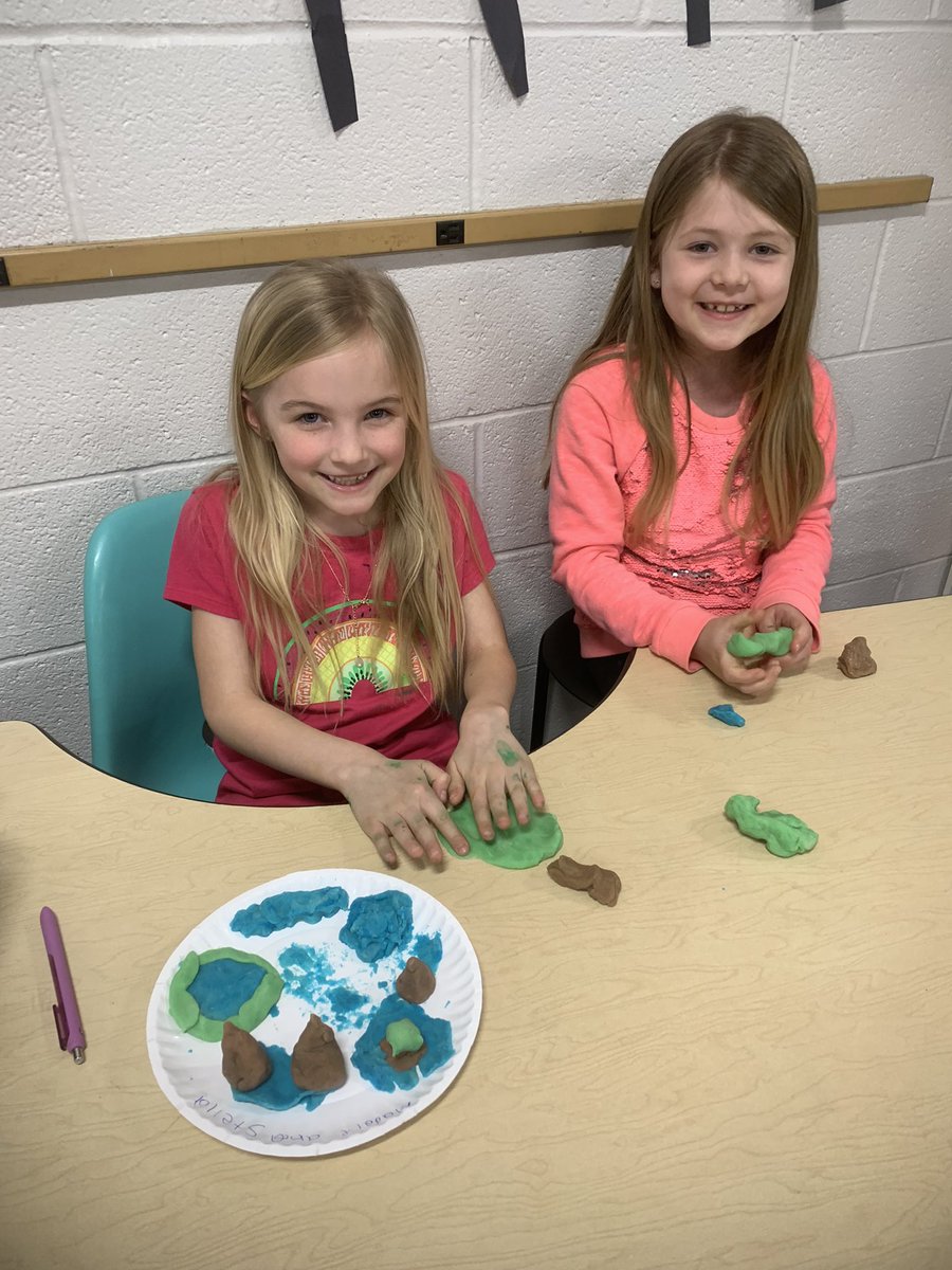 Miss Dean tweet media