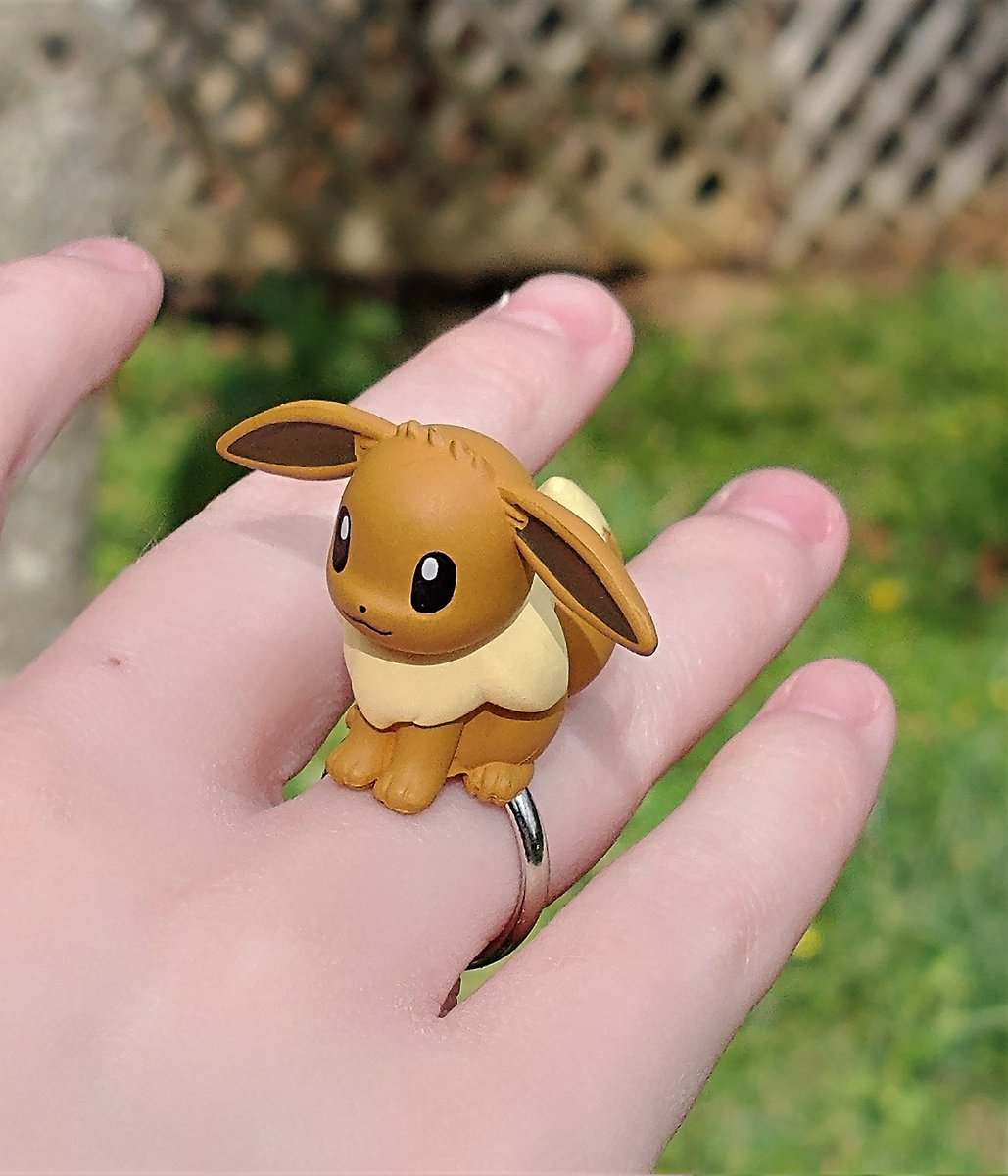 DarkMoonJapan1's tweet photo. Nothing says "I Choose You" quite like a Pokemon ring!  Get on at @hsvexpo this weekend or online anytime!

#pokemon #importedfromjapan
 #huntsvillcomicandpopcultureexpo  #huntsvilleal #vonbrauncenter  #gachaponjapan #noblindboxes 

Shop anytime at https://t.co/WgYca5Wh2I https://t.co/E0xYVD3q3G
