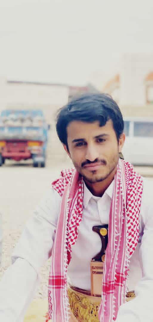 والله إنها جريمه منكره  شنعا ... 
تصدع الراس وتغثي بلكبادي ] 

يا عبيدة انا لي منعكم منعا ... 
من جميع الخبائث نظفوا الوادي ] 

والعصابات ذي تعمل مع صنعاء ... 
قبل تنهي جميع عيال لجوادي ] 

والحكومة تقيم الحد و الشرعا ... 
لجل ترعب وتردع كل متمادي ] 

كلمات/ محمد عنيج الشبواني