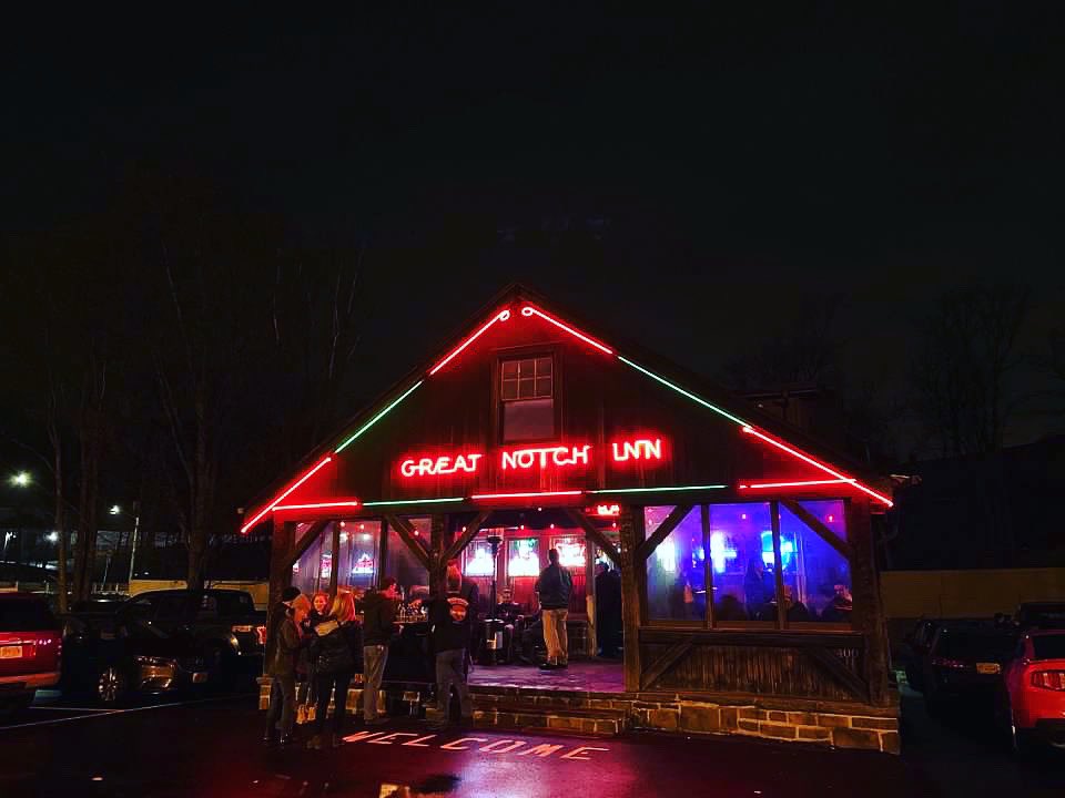 SGSB_ROCKS's tweet photo. Our next gig @GreatNotchInn is on Friday May 13! #SidneyGreenStreetBand #livemusic #njmusic #njmusicscene #njbands #rock #southernrock #guitar #bass #drums #greatnotchinn https://t.co/QKgD7vXWhn
