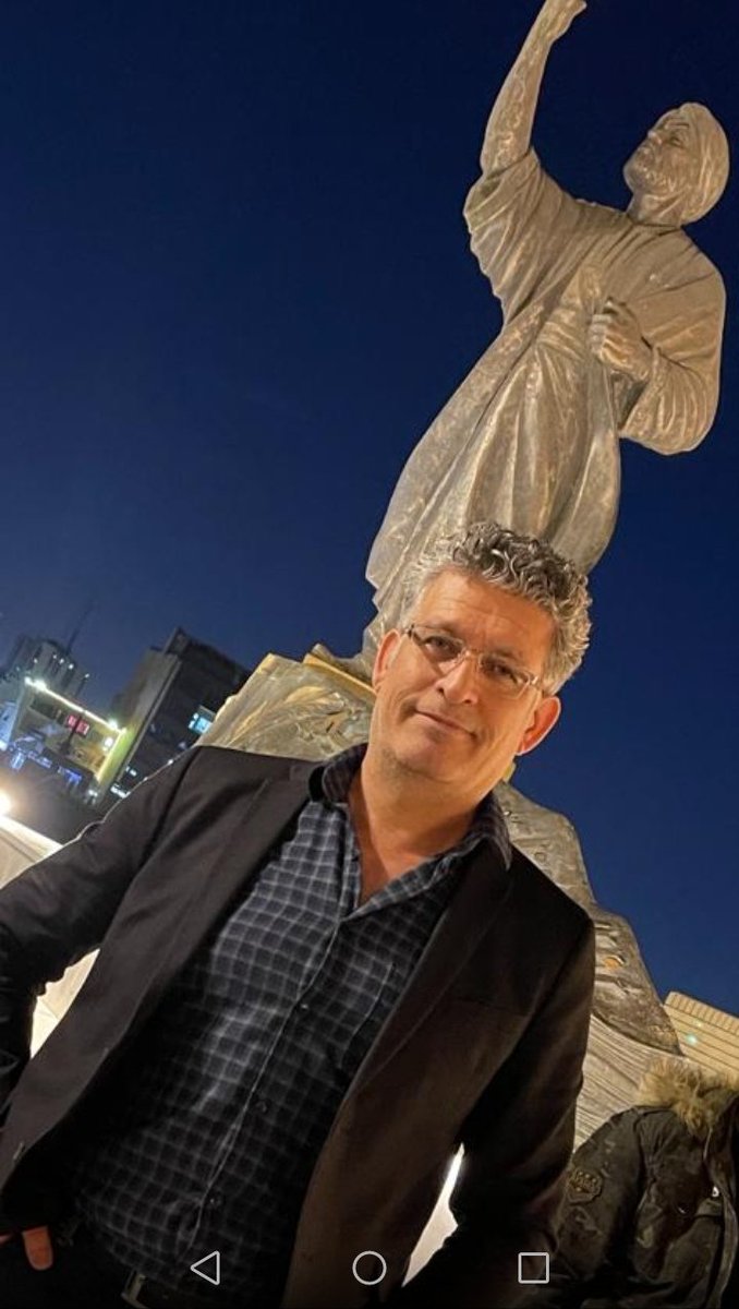 مع جدنا المتنبي