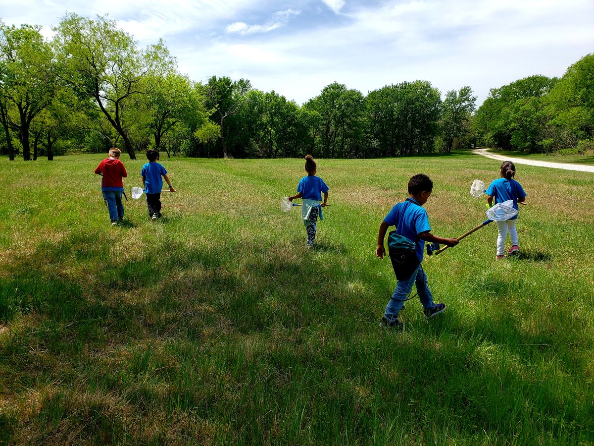 "Come here, come here butterflies!" 
<a href="/RoanokeRangers/">Roanoke Elementary</a> Kinder did their best through running (and sneaking) to catch a 🦋 and observe closely. Some were successful! Most were considerate to include their classmates in their discovery.😁 Thanks for exploring with us!! <a href="/KristiKing11/">Kristi King</a>