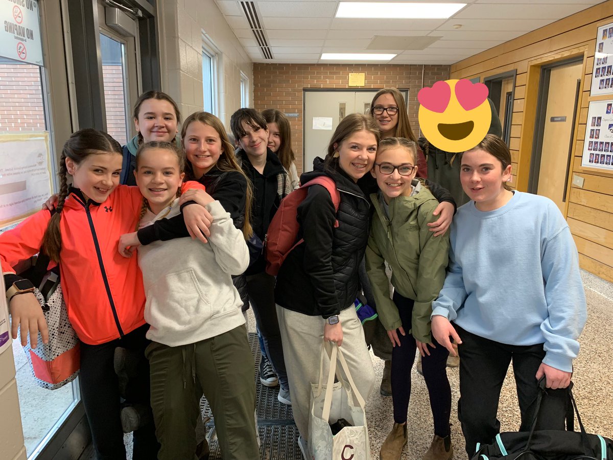 OspreyCentral's tweet photo. So proud of our girls basketball team as they played in their first tournament in 2 years! Well done ladies #ospreyproud #strengththroughwisdom #bwdsb https://t.co/4v8fGfHfLh