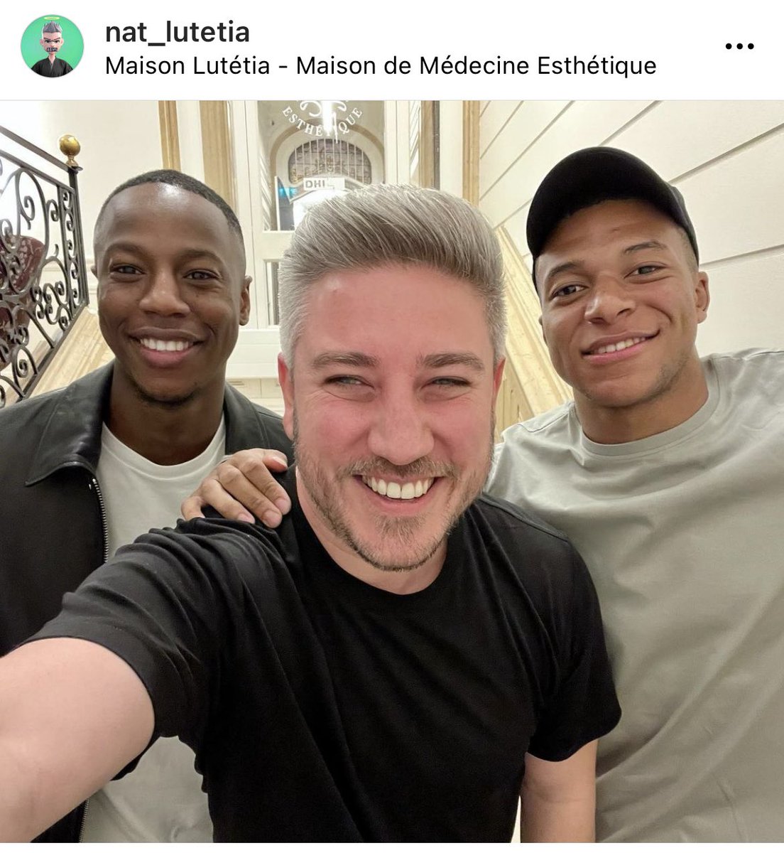 AbdulrahmanNFT's tweet photo. Our founder @frenchipino having fun with the great @KMbappe  ⚽️🔥

#WhySoRudeKidz
#WhySoRude
@RudeKidzNFT https://t.co/ag7bXjDPe5