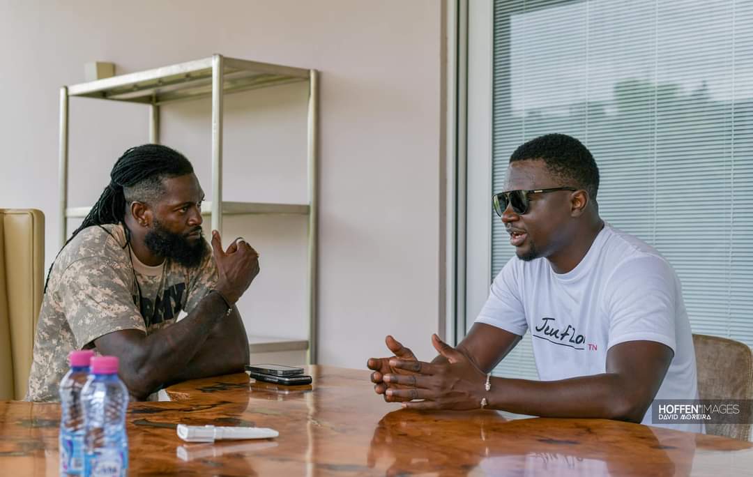 L'éternel optimiste <a href="/thioneniang/">thioneniang</a> en collaboration avec <a href="/E_Adebayor/">Emmanuel Adebayor</a> × <a href="/PnudTogo/">Pnud Togo</a>, ouvrira bientôt au #Togo le campus Jeufzone Institut de formation à l'Agriculture et au leadership. Une bonne nouvelle pour la jeunesse entrepreneuriale engagée.♥️✨🇹🇬
#TgTwittos #JeufZoneTogo