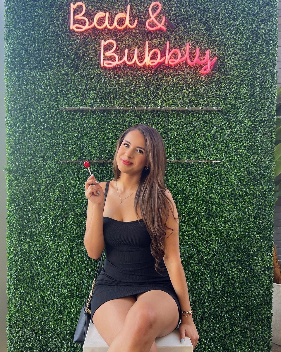 💋