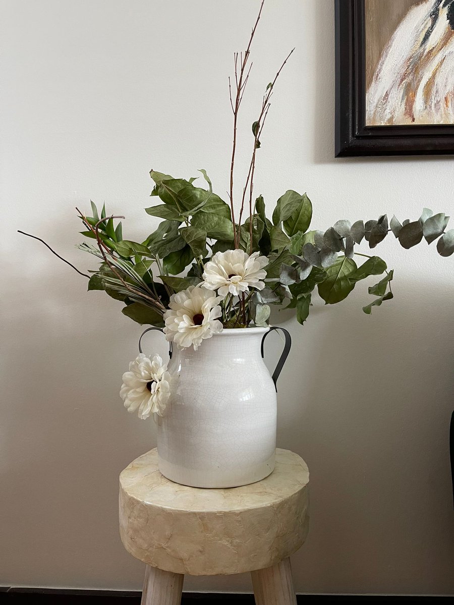 Lilo_Designs's tweet photo. Mother's Day special arrangements and gifts perfect for your mama are coming soon. Here's a sneak peek of what's coming. 🌱
.....
#mothersday #mama #maman #mother #motherhood #mothersdaygift #mamá #LiloDesigns #lilo #momlife #mom #centerpiece #floraldesign https://t.co/v0UEJQNjpW