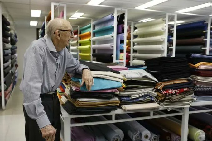 84 yıldır aynı şirkette çalışan Brezilyalı adam Rekorlar Kitabı'na girdi -  Dünyadan Haberler