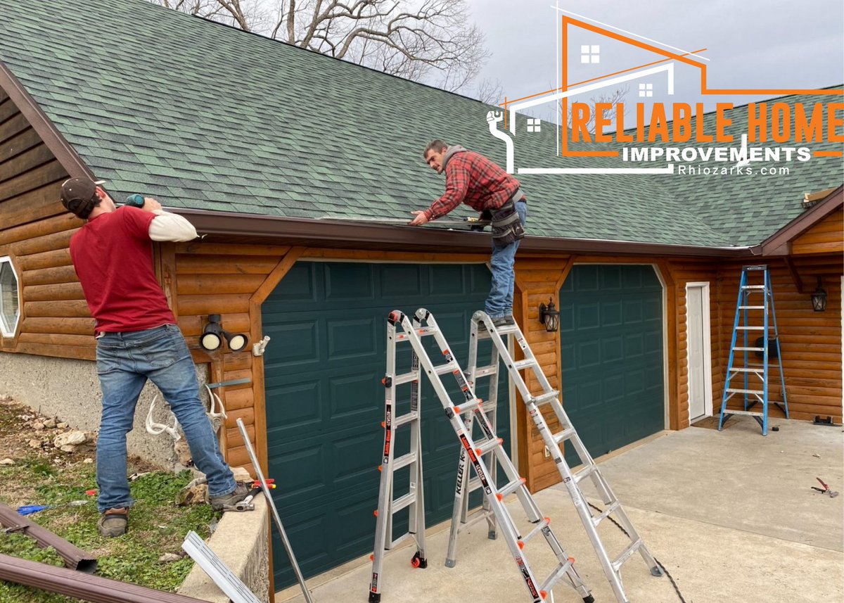 Whether you have dense tree coverage or heavy debris falling onto your gutters, our Pro-Install products handle it all. Visit our website to learn more about LeafBlaster Pro by GutterGlove to protect your gutters!
RHIOzarks.com
@ReliableHome #ProInstall #GutterGlove