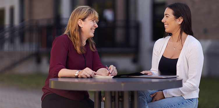 UNBSaintJohn's tweet photo. The Psychology Department at UNB Saint John is accepting applications for a new course-based Master's of Applied Psychology, Research, and Evaluation. 

Applications for a September 2022 start date are due by May 15, 2022. 

Learn more: https://t.co/DBk4hJ11EZ https://t.co/Wq4j9mRfgm