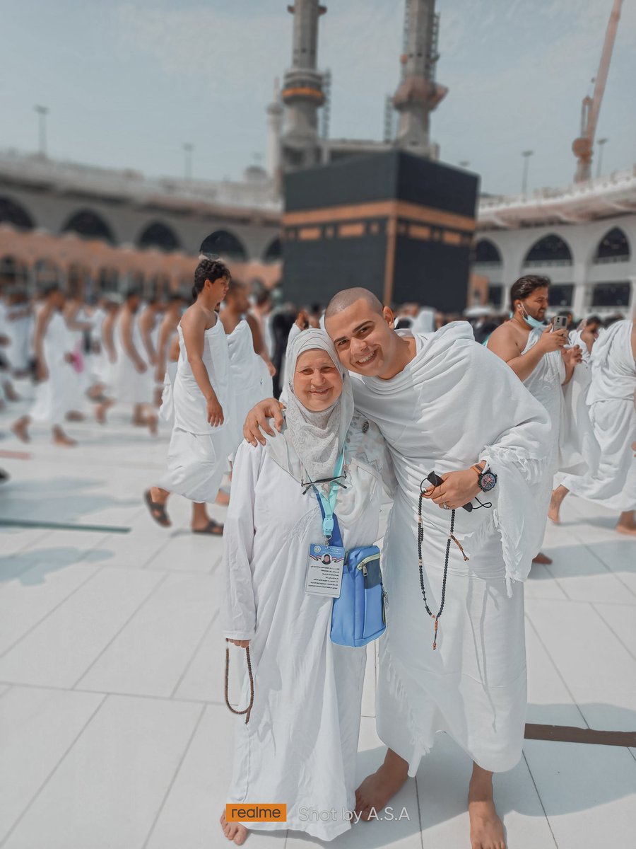 AbdElsamed98's tweet photo. "لوّلا أُمي ما اكملتُ الطريق" ✊❤️

اللهمّ أمي لبقيّة حياتي
اللهمّ بيت لا يخلو من صوتها ♥️ https://t.co/x1zemEFOhj