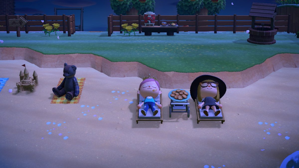 tanakaarts's tweet photo. Enjoying the beach of Apple Pie with @kaitofpeachy #acnh #animalcrossing #AnimalCrossingNewHorizons https://t.co/BPiigrlblB
