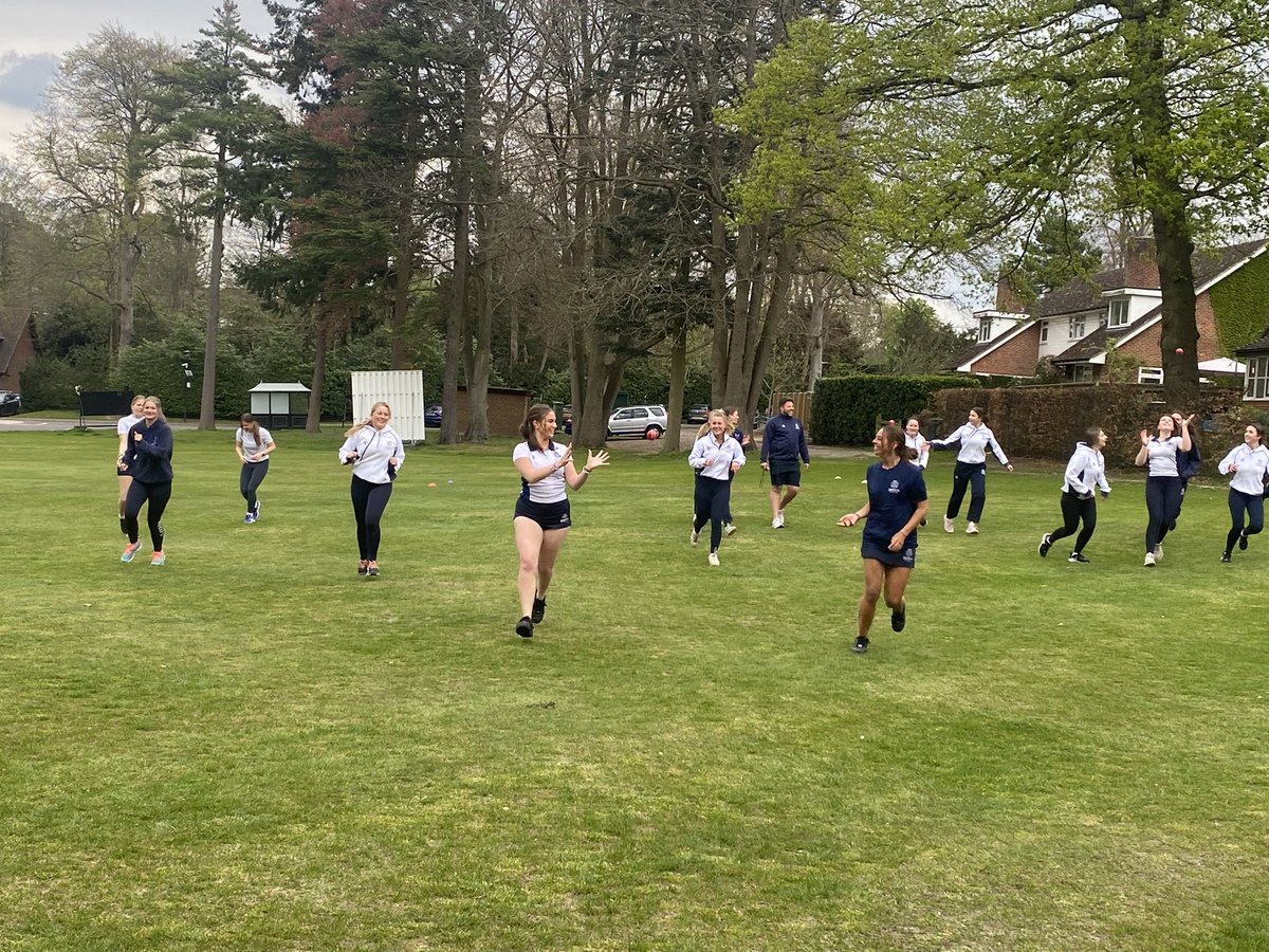 A great way to start the term; after working hard in the winter net sessions, it’s good to get onto an outfield @reeds_school @ReedsSport @ReedsStrength @ReedsCricket @RRAcademyUK @medders30898 Fantastic to see so many developing their skills. More girls than ever!