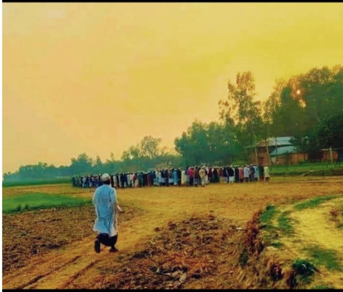 rabiul1998's tweet photo. শেষবারের মতো বিদায় জানাতে এভাবে দৌড়াতে দৌড়াতে আসবেন আমার আপনার কোন এক প্রিয়জন।
তাই প্রিয়জনদের খবর নিন,
 আত্মীয়তার বন্ধন মজবুত করুন,
 নিকট আত্মীয়রাই জানাযার নামাজে এসে দুহাত তুলে মাগফিরাতের জন্য দোয়া করবে। https://t.co/hBoYaK8LaZ