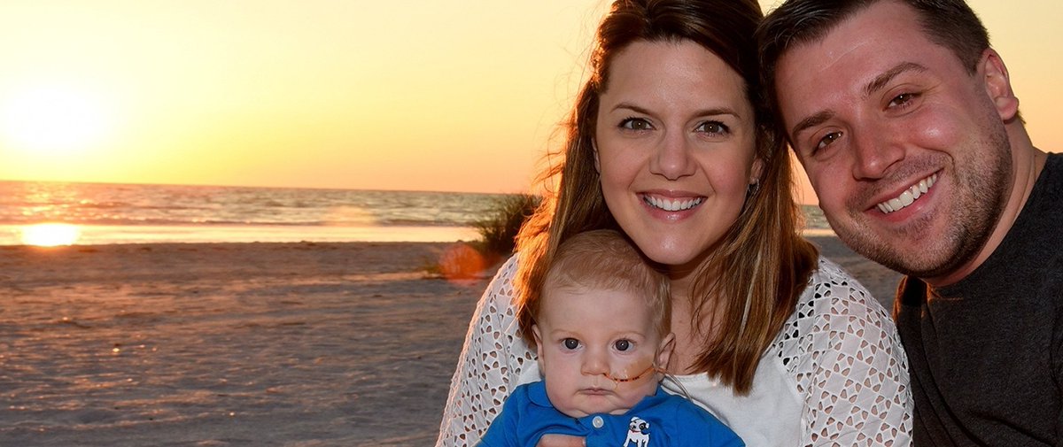 Why are doctors recommending human growth hormone (HGH) for babies diagnosed with PWS? Download our fact sheet on Growth Hormone Therapy to learn more: 
#PraderWilli 
fpwr.us/3LABssO