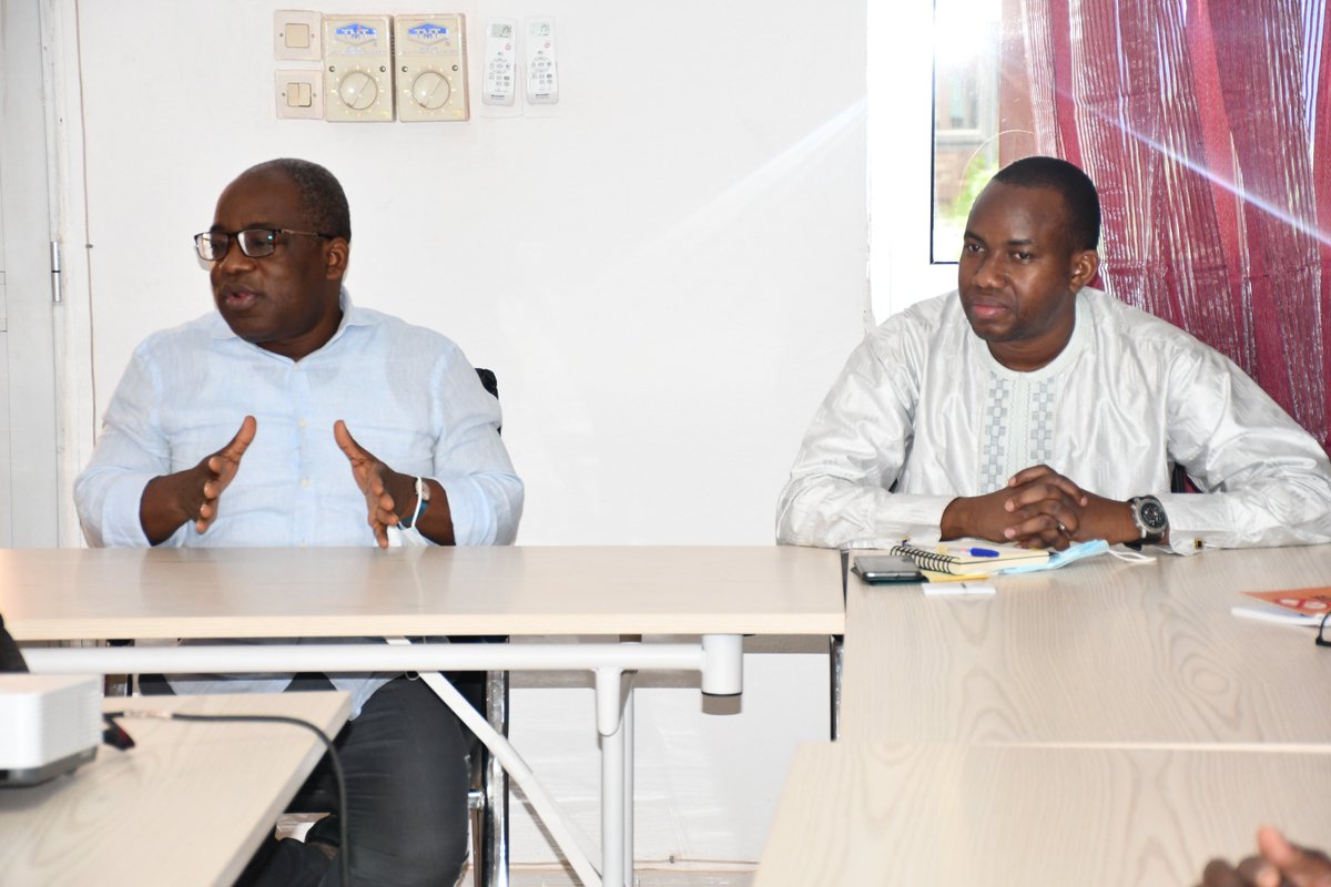 🗣️ «L’expertise de nos partenaires et leurs compétences, qui ne sont plus à prouver, confortent notre choix d'agir en subsidiarité. Leur fort ancrage communautaire est une force du projet «Appui à la justice et la paix». - Aristide Nononsi, directeur #Mali d'#ASFCanada 

2/5