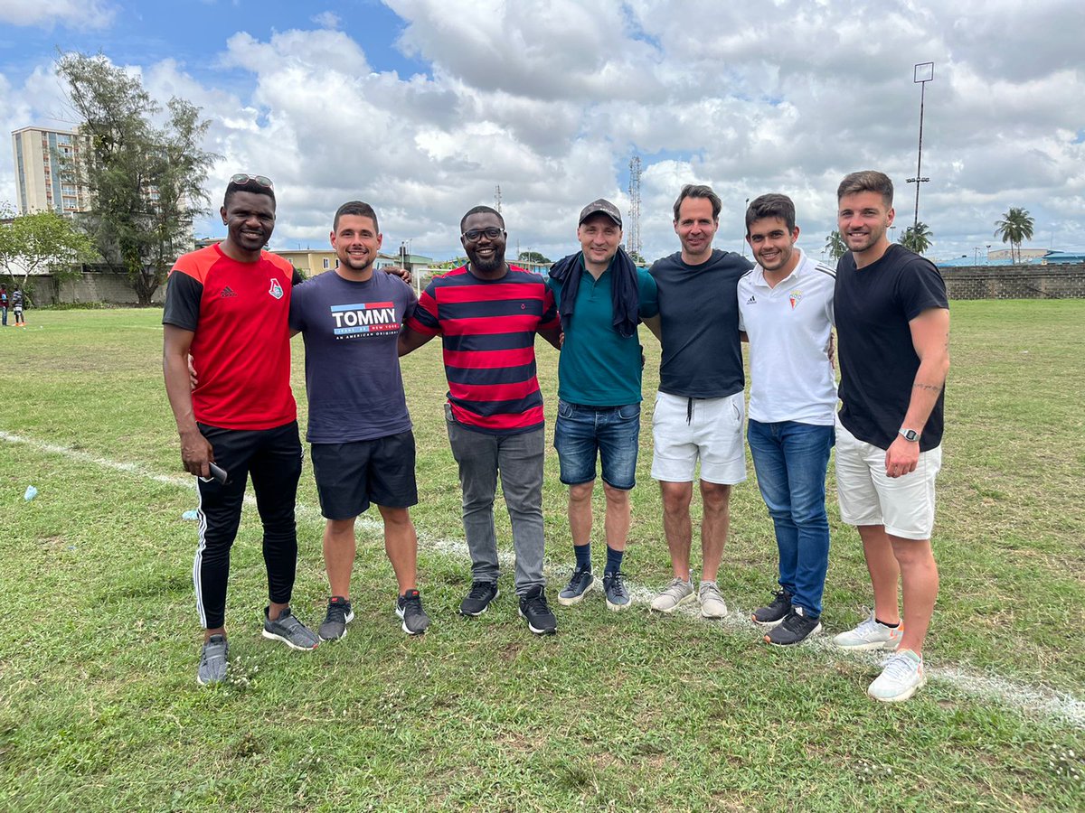 stgboye's tweet photo. All star scouting squad in Lagos Nigeria doing what we are called to do โฝ๏ธโฝ๏ธ๐ฅ. #zandasportsagency #alwaysscouting #gemhunters https://t.co/1pg6KvuIQi