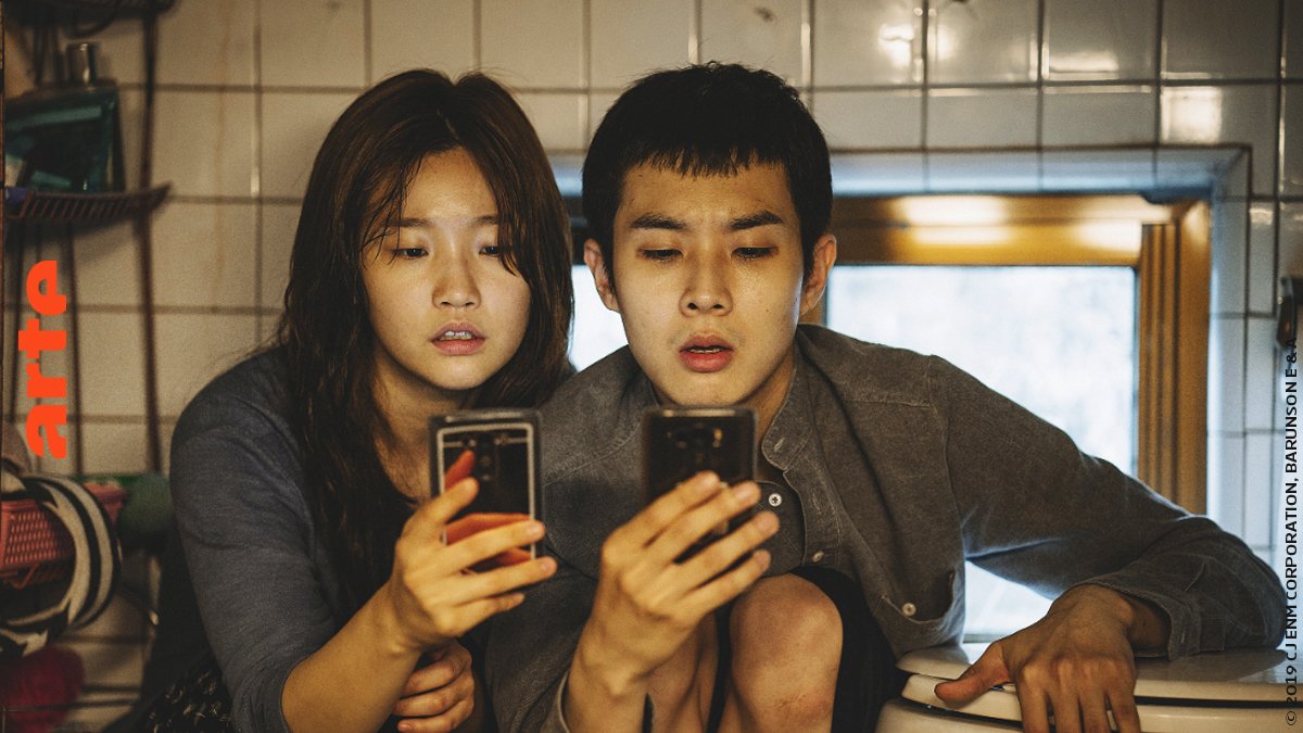 ARTEpro's tweet image. #Cinéma 🏆 Sur @ARTEfr / arte.tv le 18.05: #Parasite de Bong Joon-ho, Palme d’or au @Festival_Cannes 2019 - Meilleurs film, réalisation, scénario original et film international aux #Oscars2020 - Meilleur film étranger aux #César2020.
➡ bit.ly/3rCsPX0