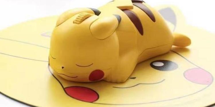 themouseyouknow's tweet photo. Today I'm thinking about the Pikachu mouse https://t.co/UoJaL0ZFvL