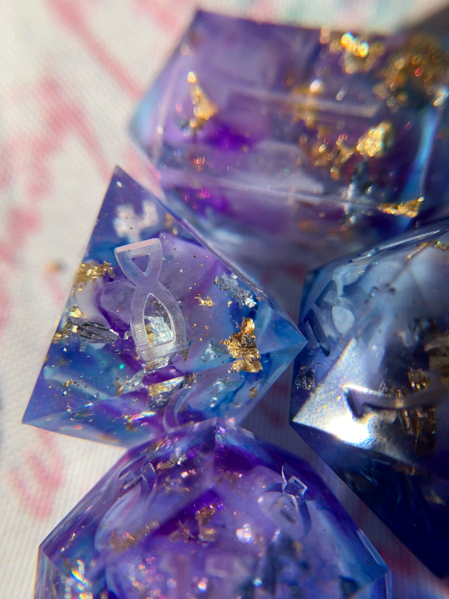 Some detail shots of these babies 💙💜