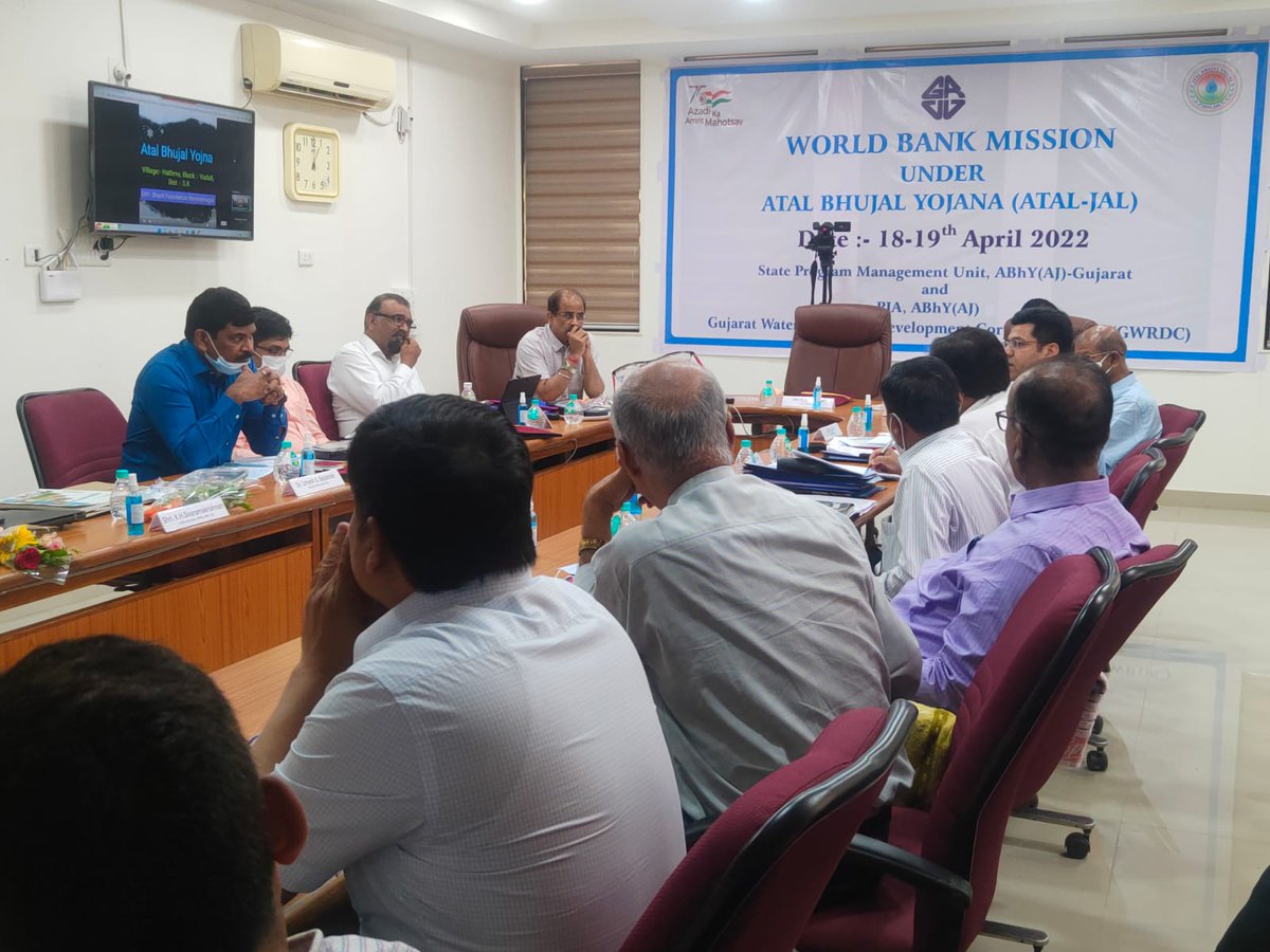 DrDipakChaudha4's tweet photo. Today's meeting organized by SPMU, Gujarat on Atal Bhujal Yojana- Atal Jal. Great interaction with team NPMU and World bank officials #ataljal #gwrdc #npmu #worldbankmission #groundwater #dip #watersecurityplan https://t.co/gTk8NZBl0f