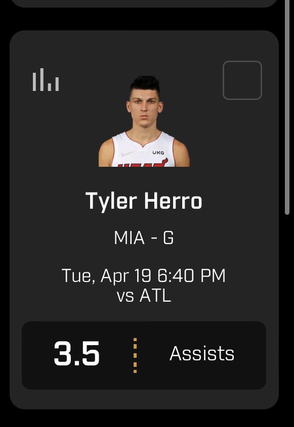 DaveyBets's tweet photo. @LineupsWinning I’m definitely going to be betting on Herro o3.5 assists. Averaged 5.1 on the season, 7.7 in 3 regular season matchups with ATL, and had 5 in game 1. This line feels low. https://t.co/JYYKeENVcq