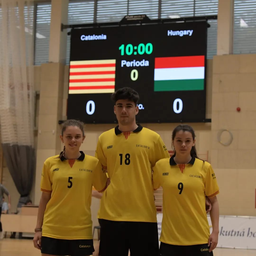 Catalunya obté la setena posició al mundial sots19. Felicitar a tot l'equip, en especial als 3 jugadors de Castellbisbal que han gaudit d'aquesta experiència internacional.
#PurplePower
<a href="/dentalgaudi/">Dental Gaudí</a> 
<a href="/illaesportiva/">Castellbisbal Esports</a>