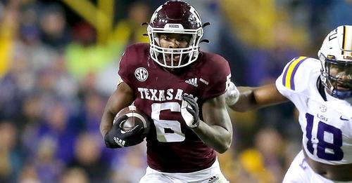 Texas A&M football ranked high in PFF's initial 2022 top 25 rankings #GigEm 

https://t.co/s0WUTMstpp https://t.co/mz81BJBrpV