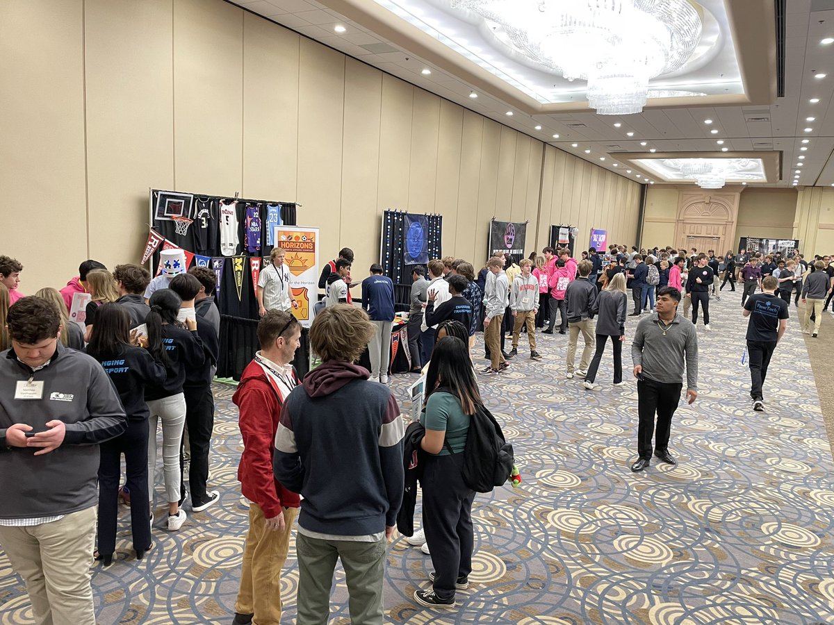 Waubonsie Business tweet media