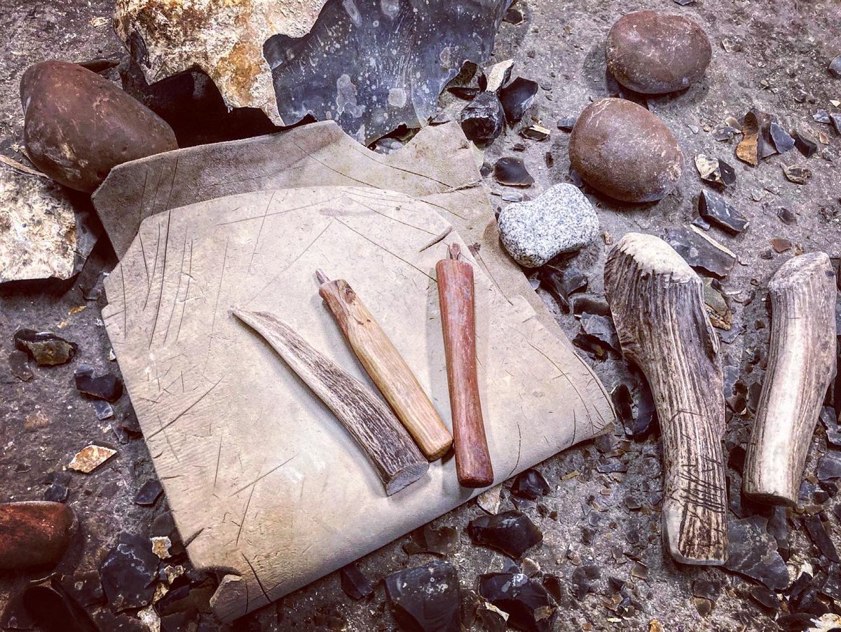 Want to try your hand at pressure flaking #Neolithic &amp; #BronzeAge arrowheads? Join us at Berrycroft Hub with professional flintknapper &amp; archaeologist Karl Lee of <a href="/PrimitiveTechUK/">Karl Lee</a> to learn how…

Saturday 23rd April 2022

berrycrofthub.com/store/p98/Inte…

#Archaeology #Lithics