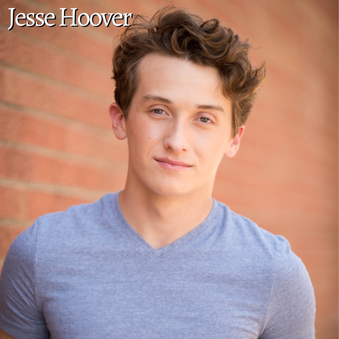 💛SENIOR HIGHLIGHT💚 Jesse Hoover (he/him) Jesse is a second year set and lights crewhead and will continue acting after graduation. Jesse performed in 14 shows at South and did crew for one. His favorite show at South was Jesus Christ Superstar.