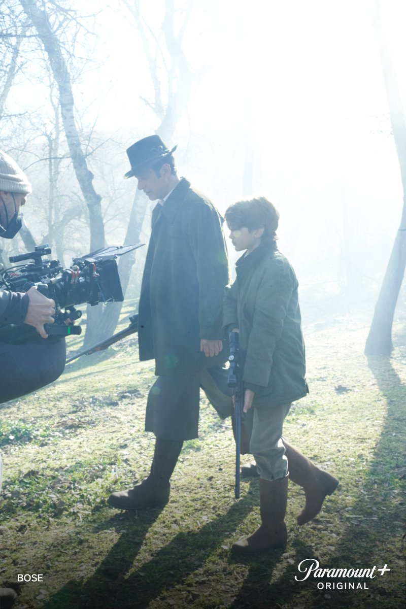 Acabamos de terminar de filmar BOSÉ, la serie de Paramount+ Original sobre la vida de @MiguelBose que fue producida por <a href="/vis_global/">VIS</a> en colaboración con Shine Iberia, Elefantec Global y Legacy Rock.