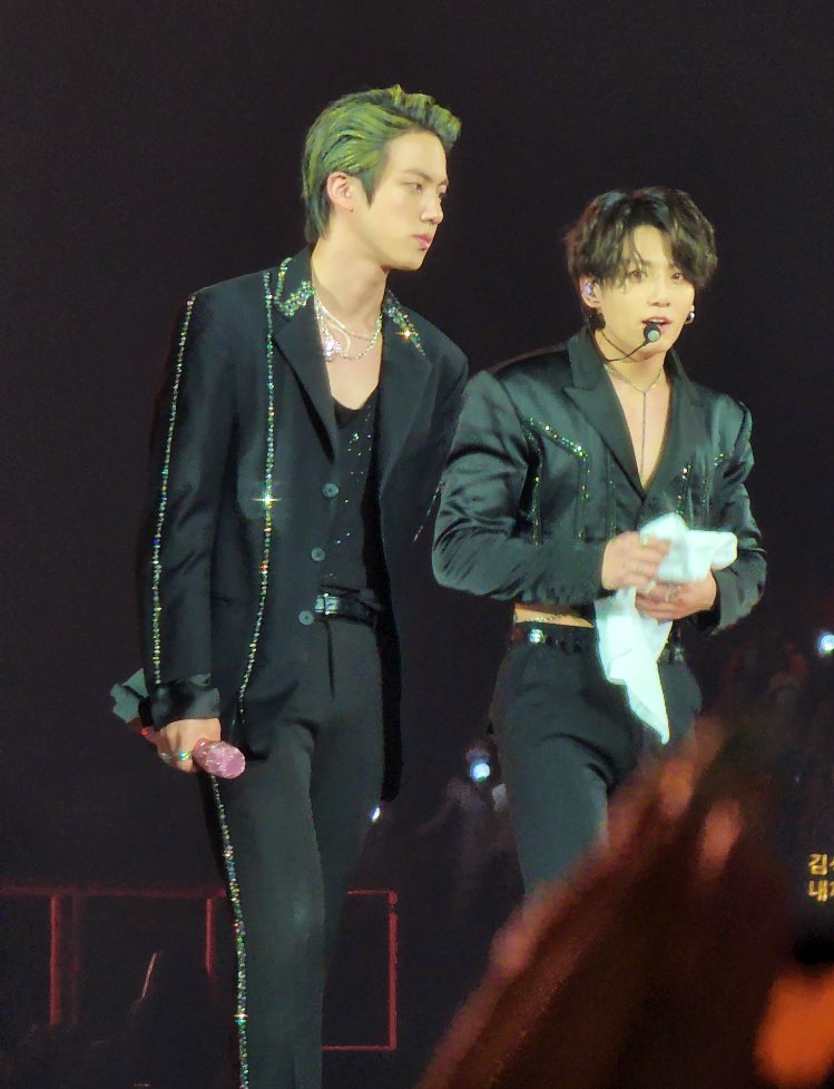 โห มึงมาดูพี่ใหญ่กะน้องเล้กวงบังทันค่ะ