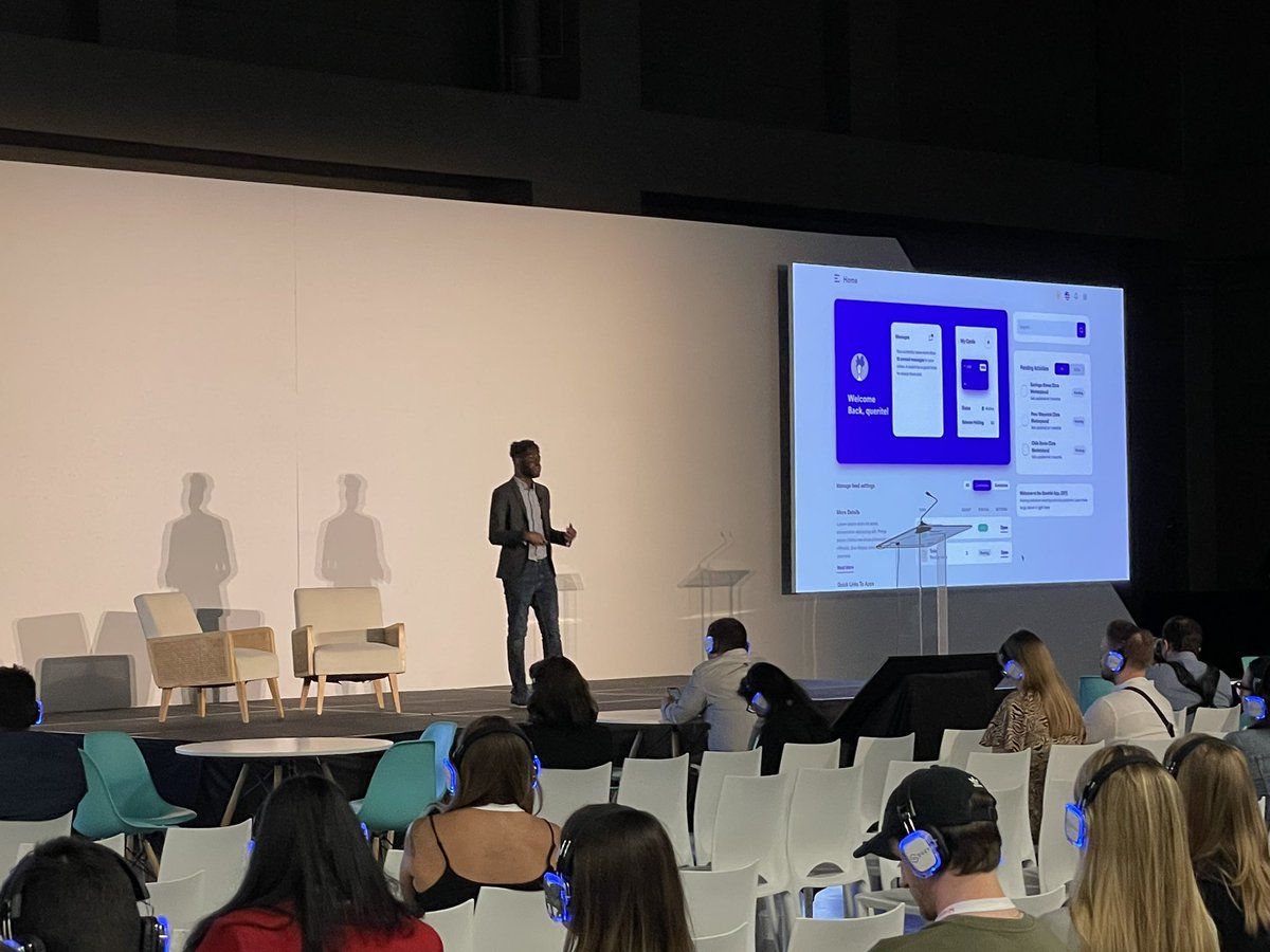 Greenbook's tweet photo. Just heard 5 amazing pitches from @letshighlight, #PanelFox, @Queritel, @synapbox, and #Topicx.
Who’s got your vote to win $10k + a speaking spot at the next #IIEXNA?? https://t.co/5l2fo6l5F9