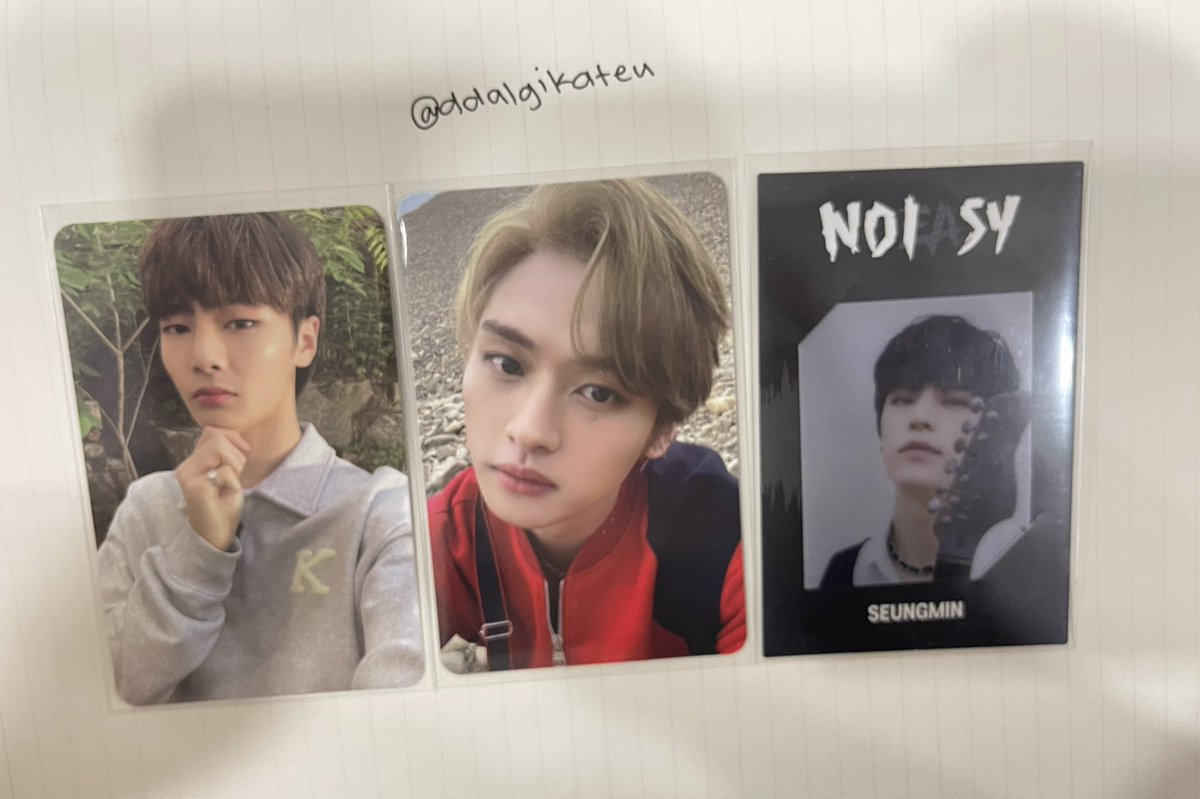 ddalgikateu's tweet photo. wts lfb ph #ddalgisells🍓 

✴︎ stray kids noeasy pcs

𓂋 i.n lee know 150, seungmin 80 (payo / 3days reserve)
𓂋 mod: gcash |  mod: sco jnt / jnt direct
𓂋 read loc b4 transacting ‼️

⌗ skz jeongin double sided pc minho leeknow seungmin frame pc limited ver https://t.co/znwWanIfsy