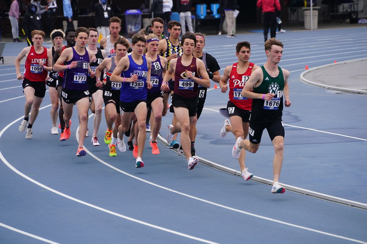 Sophomore Reece Smith posted the third-best time (8:39.09) in the country this year in the 3,000-meter steeplechase at the Mt SAC Relays and the 12th-best mark all-time among Div. II runners. It is the third-best recorded MIAA men’s 3,000-steeplechase time in conference history.