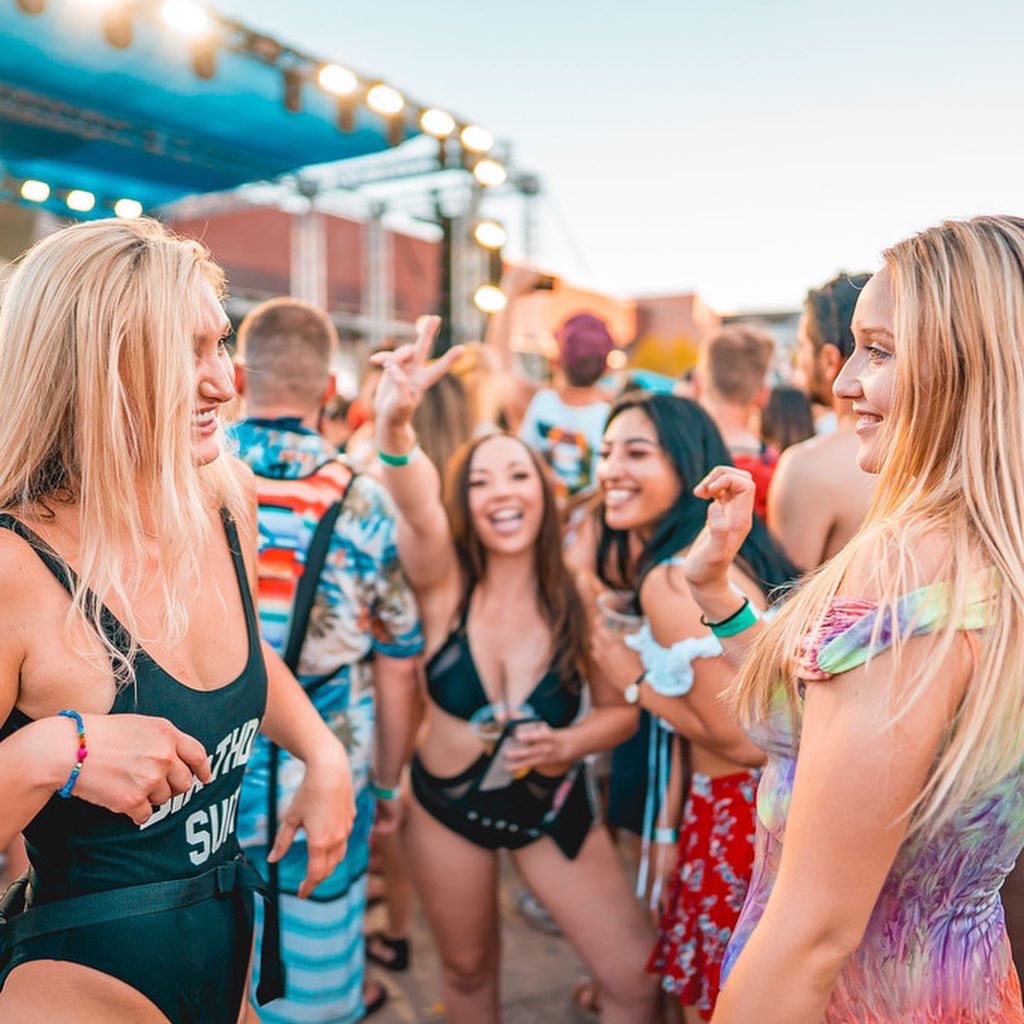 RelentlessBeats's tweet photo. #ReleaseSeason is upon us in LESS THAN 3 WEEKS!! ๐ Donโt miss out on upcoming dates, get your tickets now!
5/7 - @SHOWTEK
5/14 - @BoomboxCartel
5/21 - @OliverHeldens
6/4 - @morganpage
6/18 - @disclosure
6/25 - @CheatCodesMusic
Tickets and cabanas at https://t.co/agoZ5Az9sj https://t.co/3wTpPEsZQt
