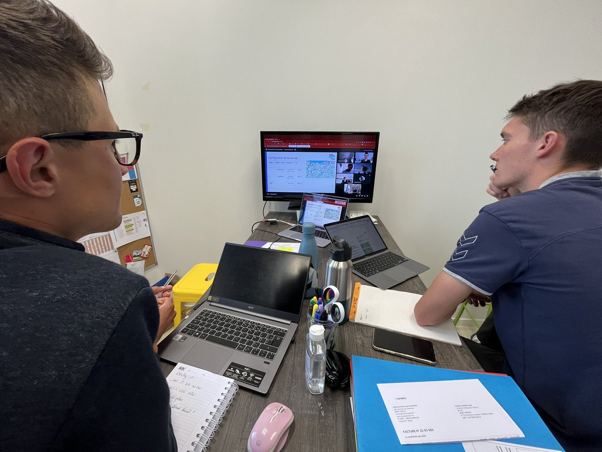 Ce soir on prépare la <a href="/GTxF_/">Gipuzkoako Txirrindularitza Federazioa</a> #GipuzkoaKlasikoa avec l’équipe junior en visio conférence 
#ag2rcitroen