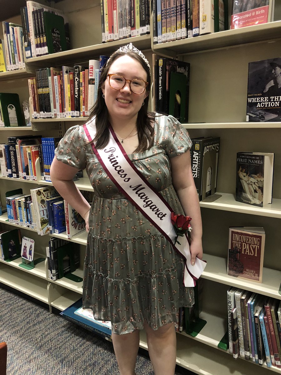 ShoopDHS's tweet photo. Prom Princess Day 2 #promprincess #prom2022 @MaggieNevala @MNevala9 @DimondStudGov https://t.co/5pJ1PRoYcL