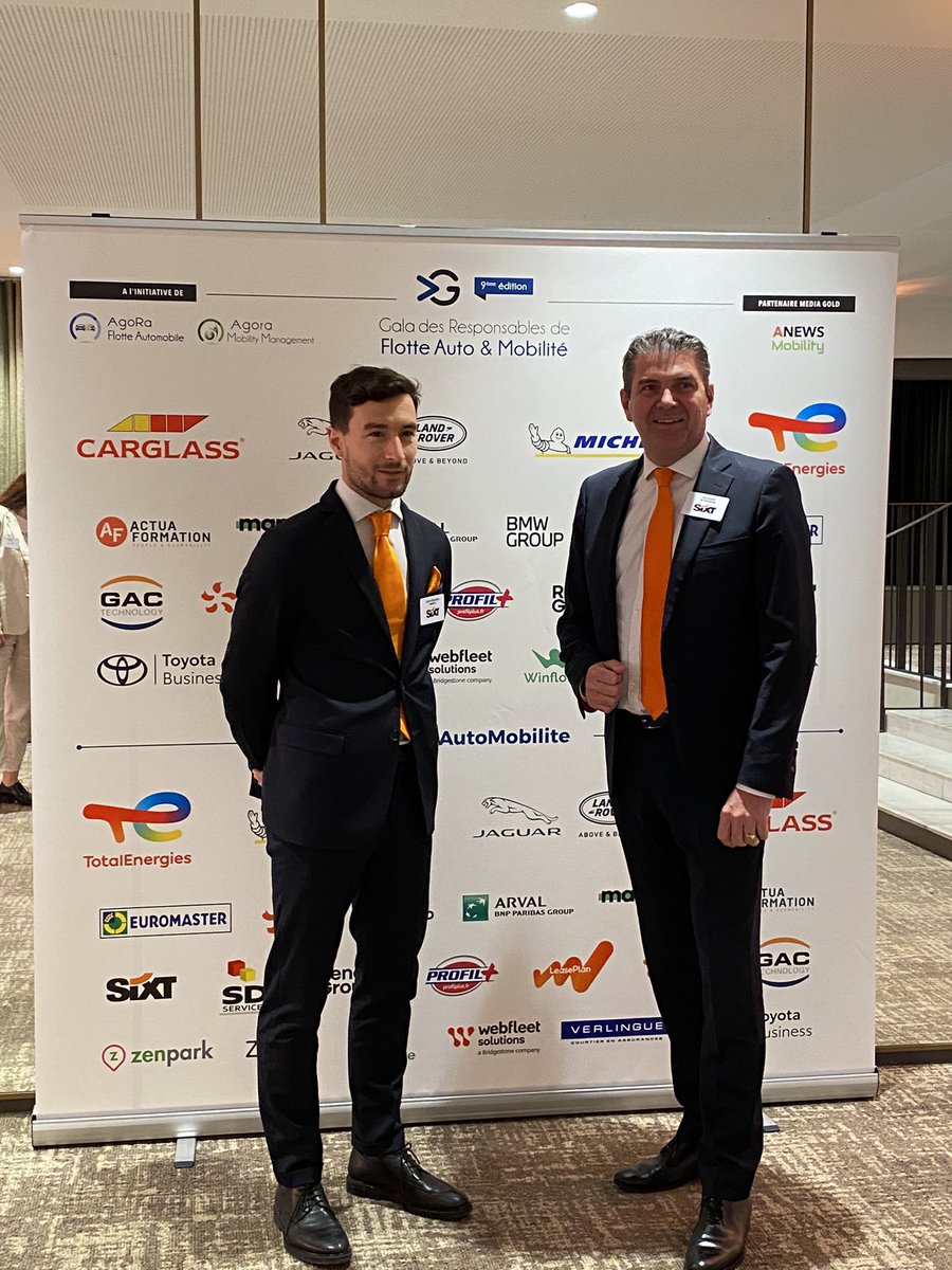 SixtFR's tweet photo. L'équipe SIXT🟠 representeée par @jdevilleplee et Jean-Baptiste Prezelin est bien arrivée au Pavillon Gabriel 🤝 #GalaAutoMobilite https://t.co/ih7fgNsP2k