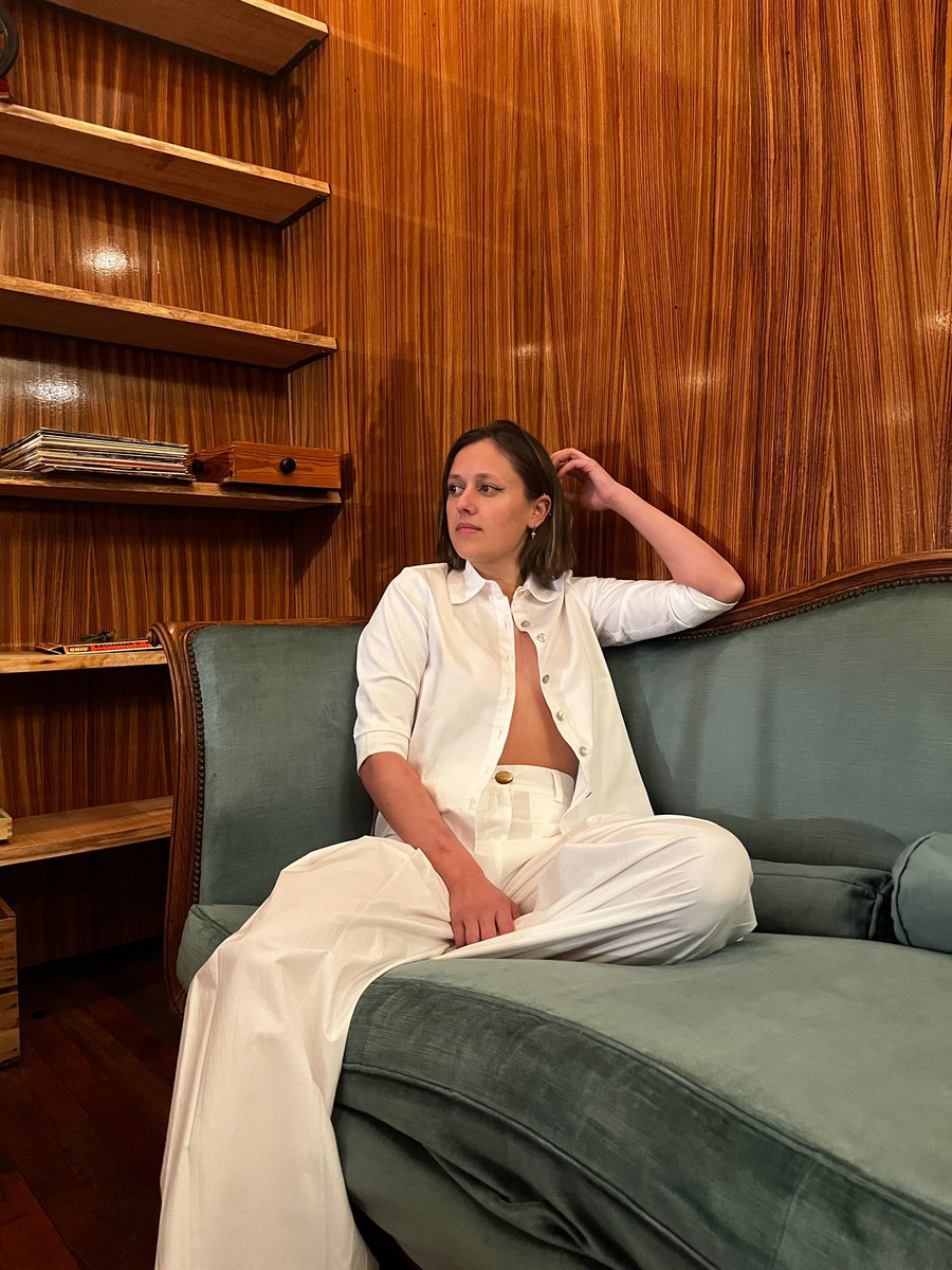 vanm_official's tweet photo. An afternoon with Van M... 

Blouse &amp; pants in organic cotton.
Available on https://t.co/zItQTHZLee 

-

#vanmofficial #vanm #madeinbelgium #belgium #ecofriendly #sustainable #sustainablefashion #women #look #outfit #coffee #afternoon https://t.co/5q1u9OAbyg